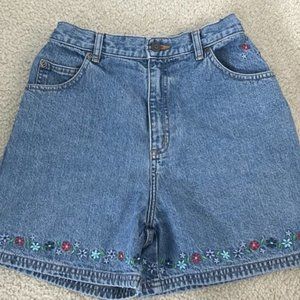 Floral Embroidered Mom Shorts